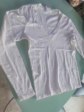 Moda White V-Neck Long Sleeve Top